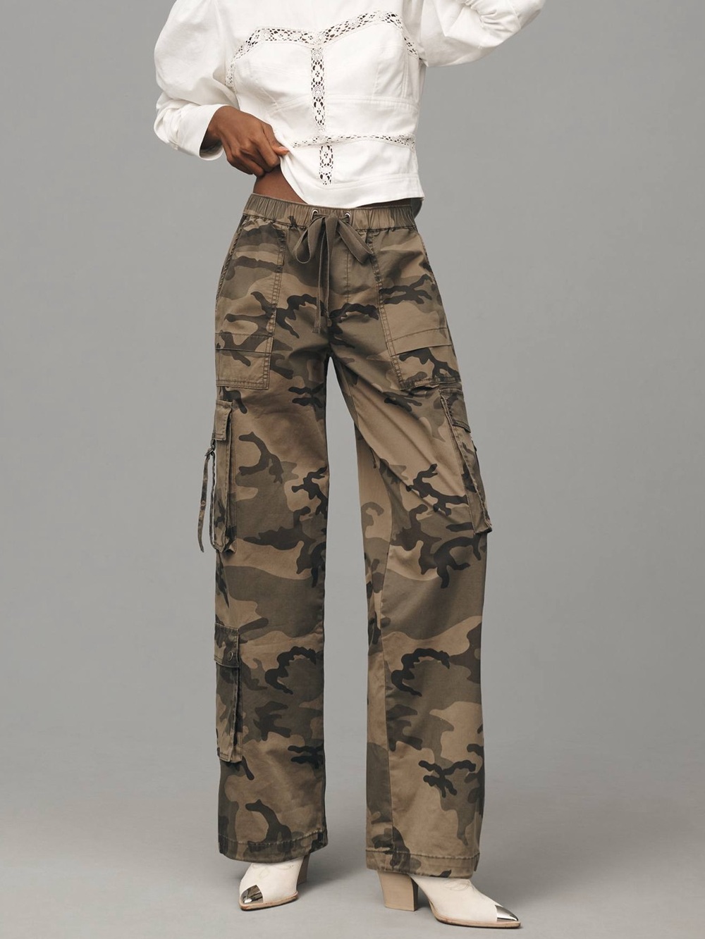 Anthropologie Camo Sanctuary Cargo Parachute Pants Olive green